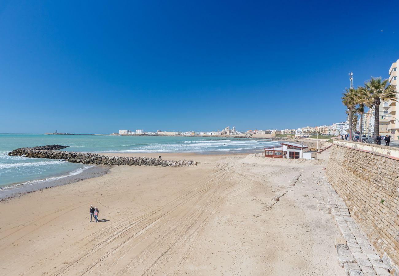 Apartment in Cádiz - Apartment with air-conditioned to 650 m beach