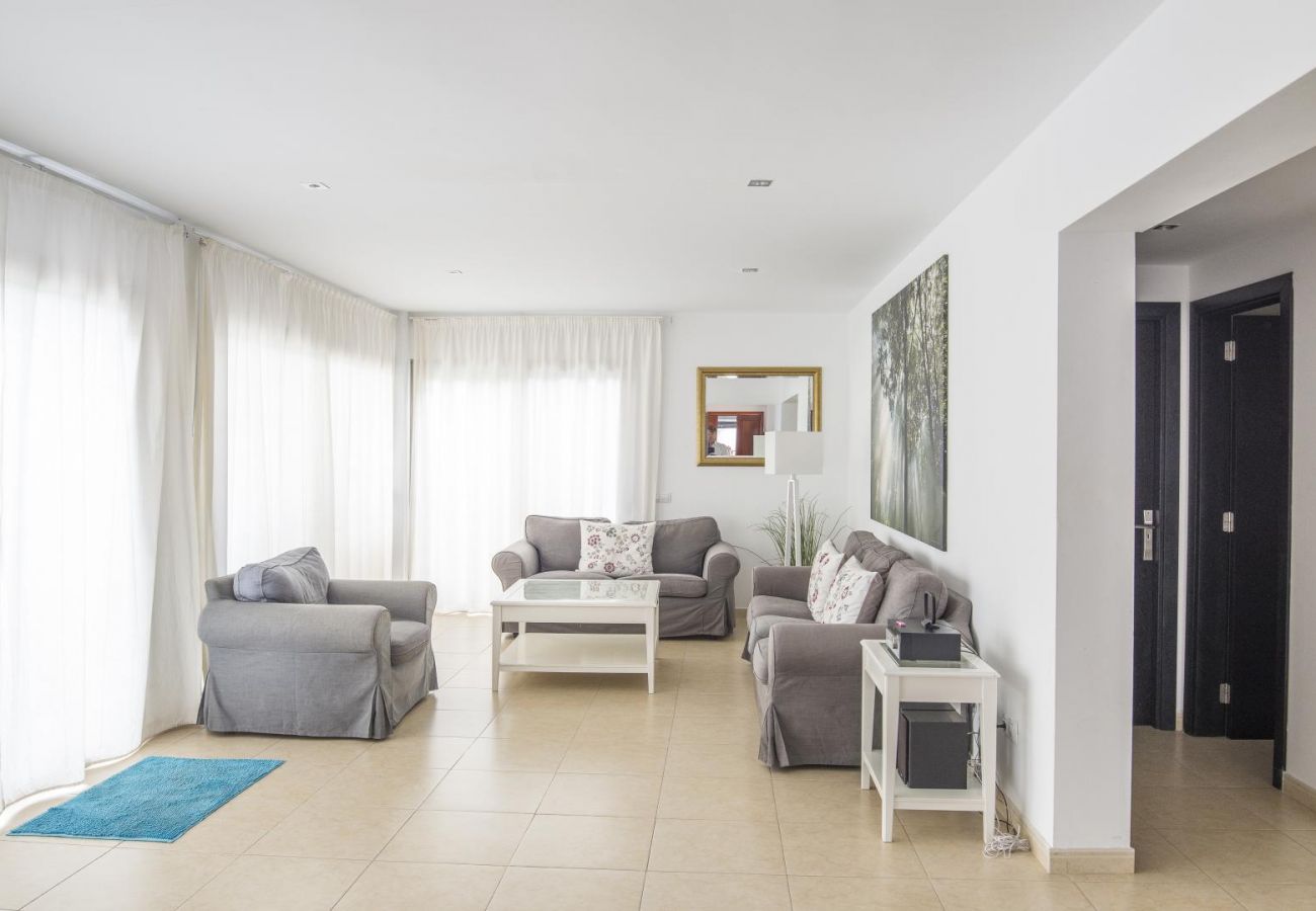 Villa in Playa del Ingles - Los Tarantos Avda. Madrid 21