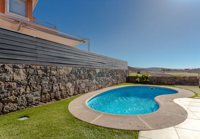 Villa in Maspalomas - Villa Salobre Golf private heated pool by Lightbooking