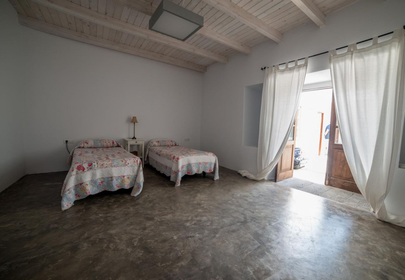 House in Haría - Volcano & Picon