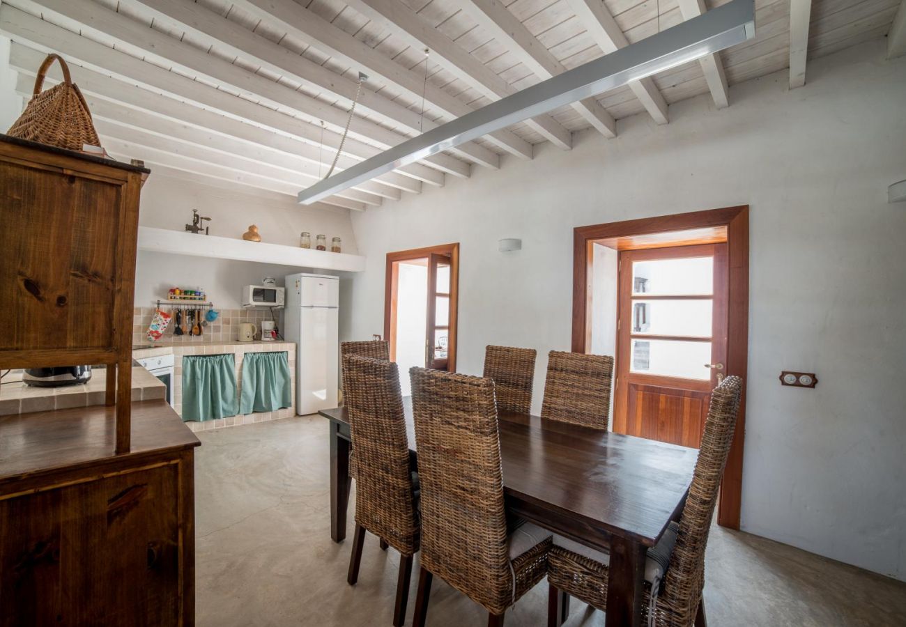 House in Haría - Volcano & Picon