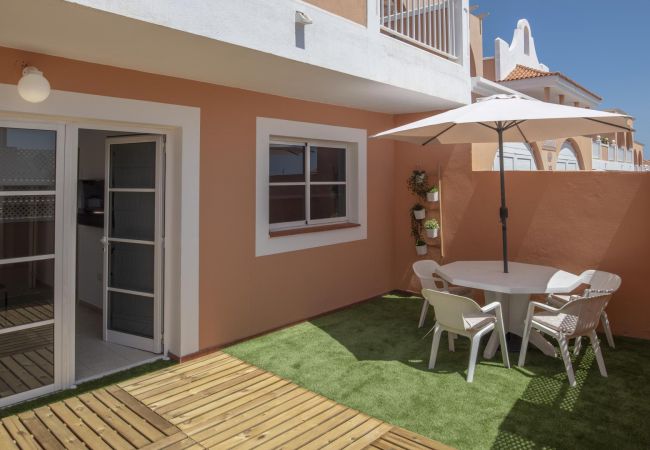  in Caleta de Fuste - Antigua - Fuerteventura family apartment pool by Lightbooking