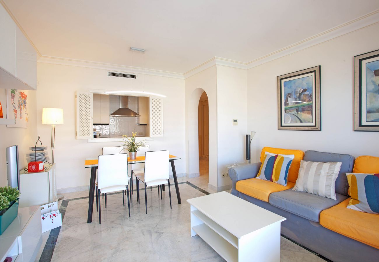 Apartment in Marbella - Apartment for 4 people to 100 m beach