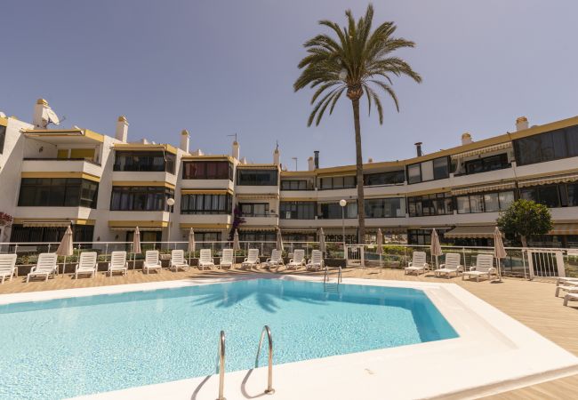 Apartment in Playa del Ingles - San Agustin apartment pool and terrace by Lightbooking