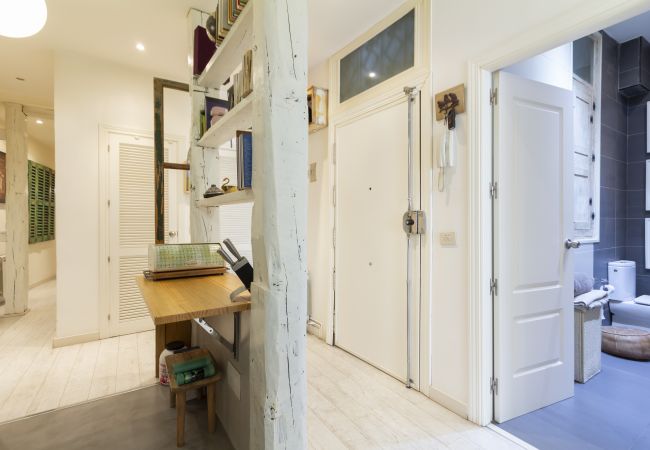 Apartment in Madrid - M (ESA81) Apto. Tribunal-Malasaña-Chueca Apartment in Madrid - M (ESA81) Apto. Tribunal-Malasaña-Chueca