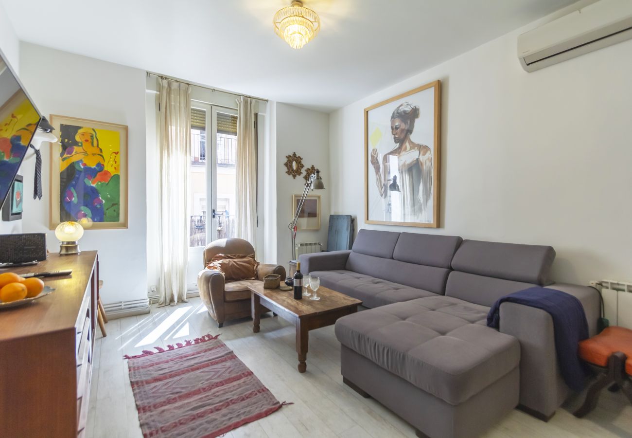 Apartment in Madrid - Apartment Madrid Downtown Tribunal-Malasaña-Chueca M (EST8)