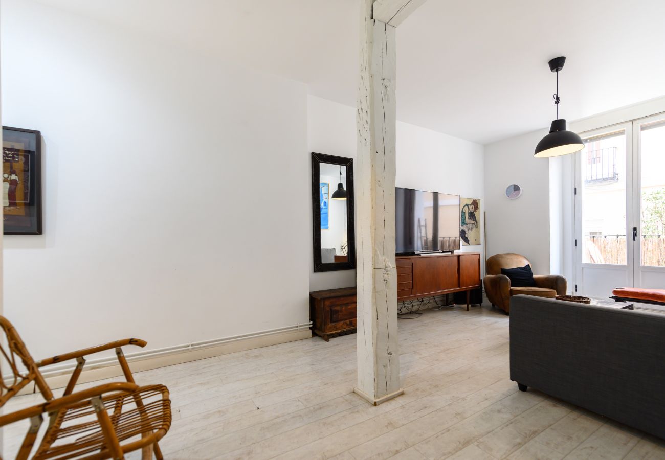 Apartment in Madrid - M (ESA81) Apto. Tribunal-Malasaña-Chueca