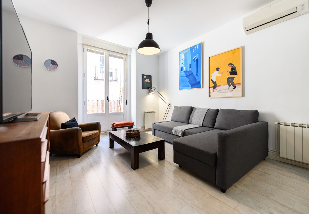 Apartment in Madrid - M (ESA81) Apto. Tribunal-Malasaña-Chueca
