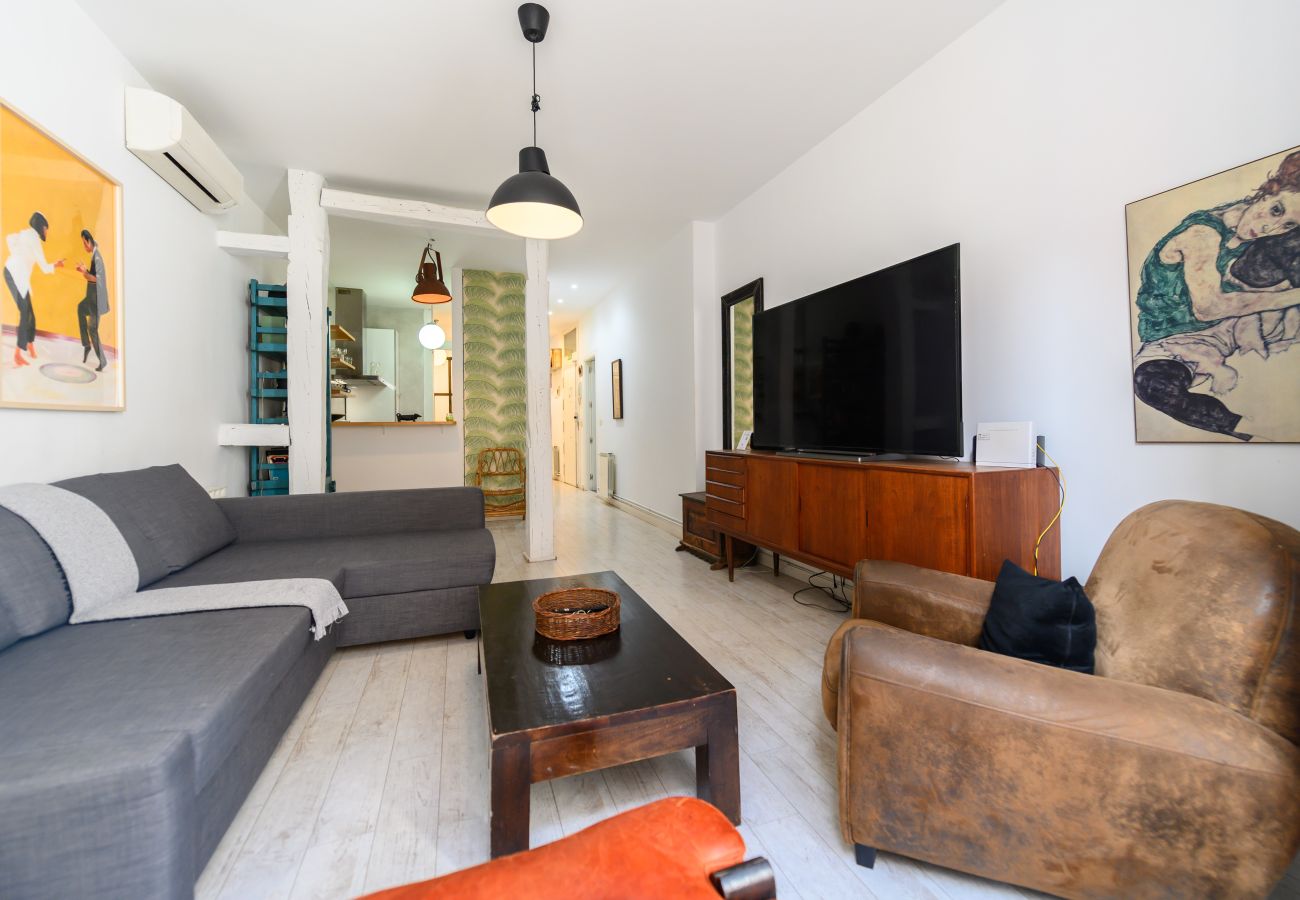 Apartment in Madrid - M (ESA81) Apto. Tribunal-Malasaña-Chueca
