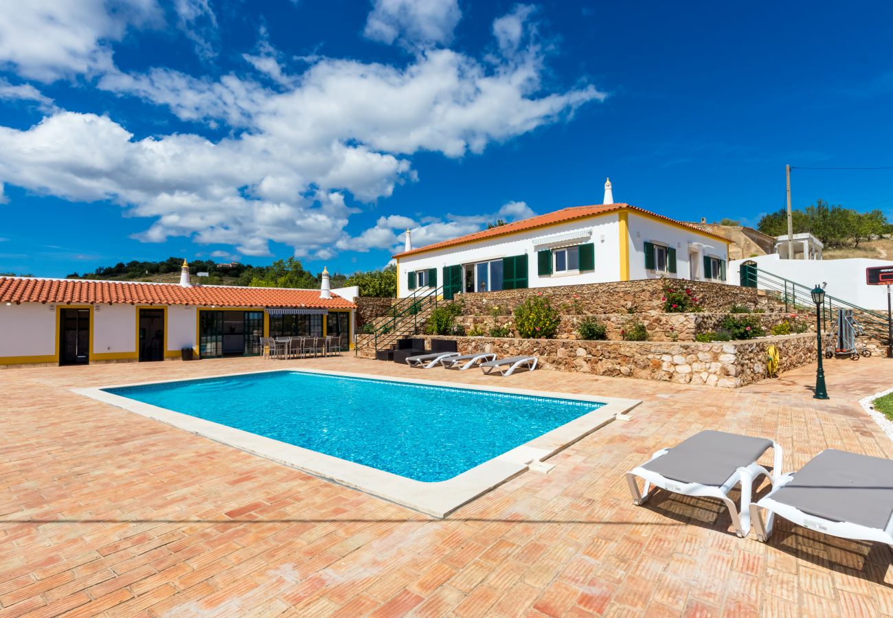 Villa in Tunes - Villa with swimming pool in Tunes