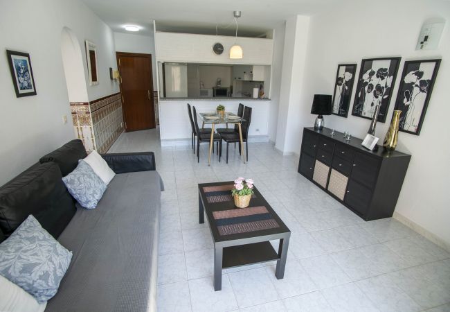 Apartment in Nerja - Apartment with swimming pool to 400 m beach