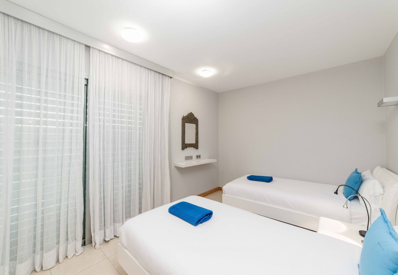 Villa in San Bartolomé de Tirajana - Villa de lujo con piscina Salobre