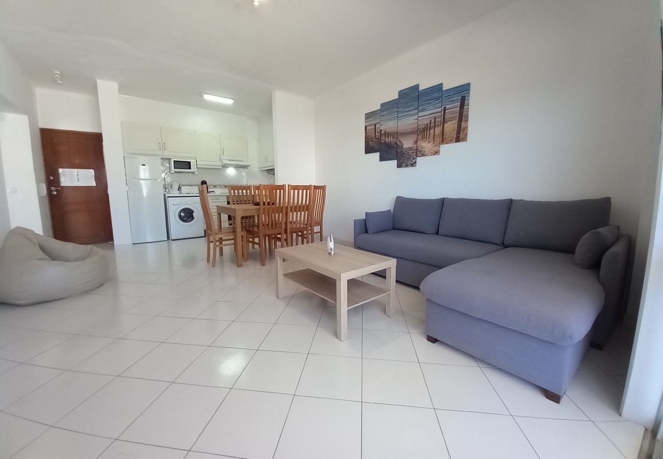 Apartment in Quarteira - Apartment for 6 people to 20 m beach