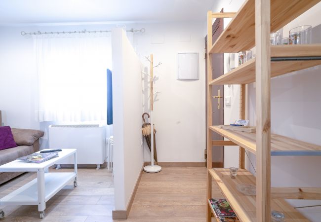 Apartment in Madrid - M (SDM212) Coqueto apto. Vallecas Free WIFI Apartment in Madrid - M (SDM212) Coqueto apto. Vallecas Free WIFI