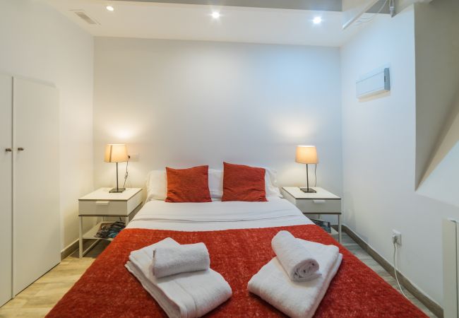 Apartment in Madrid - M (JJN155) Apartamento O'Donnell Gregorio Marañón Apartment in Madrid - M (JJN155) Apartamento O'Donnell Gregorio Marañón