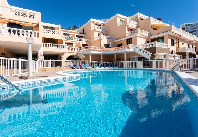  in Costa Adeje - Apartment Vista sea pool balcony wifi 4P by Lightbooking