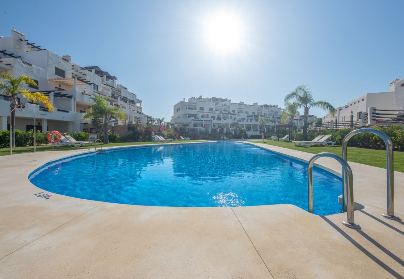 Apartment in Estepona - Apartment with swimming pool in Estepona