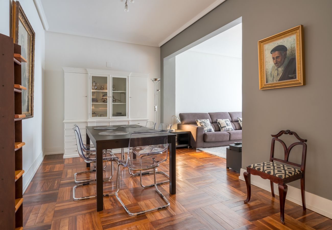 Apartment in Bilbao - Apartment for 6 people in Bilbao