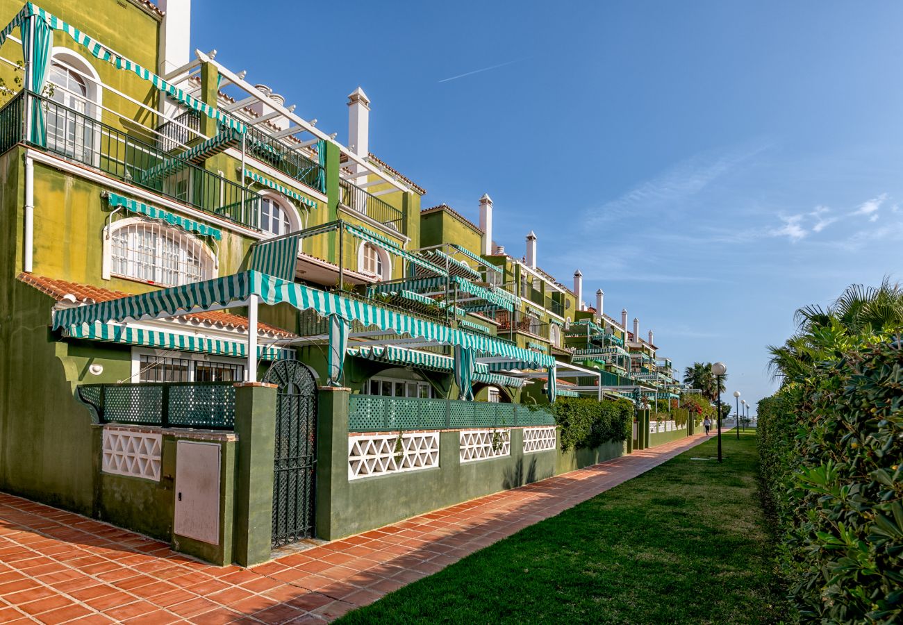 Apartment in Málaga - iloftmalaga Duplex Guadalmar with terrace in front of the beach