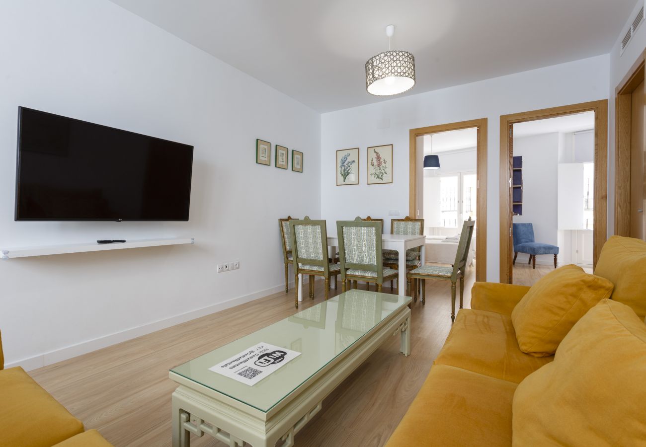 Apartment in Cádiz - Apartment for 6 people to 1 km beach