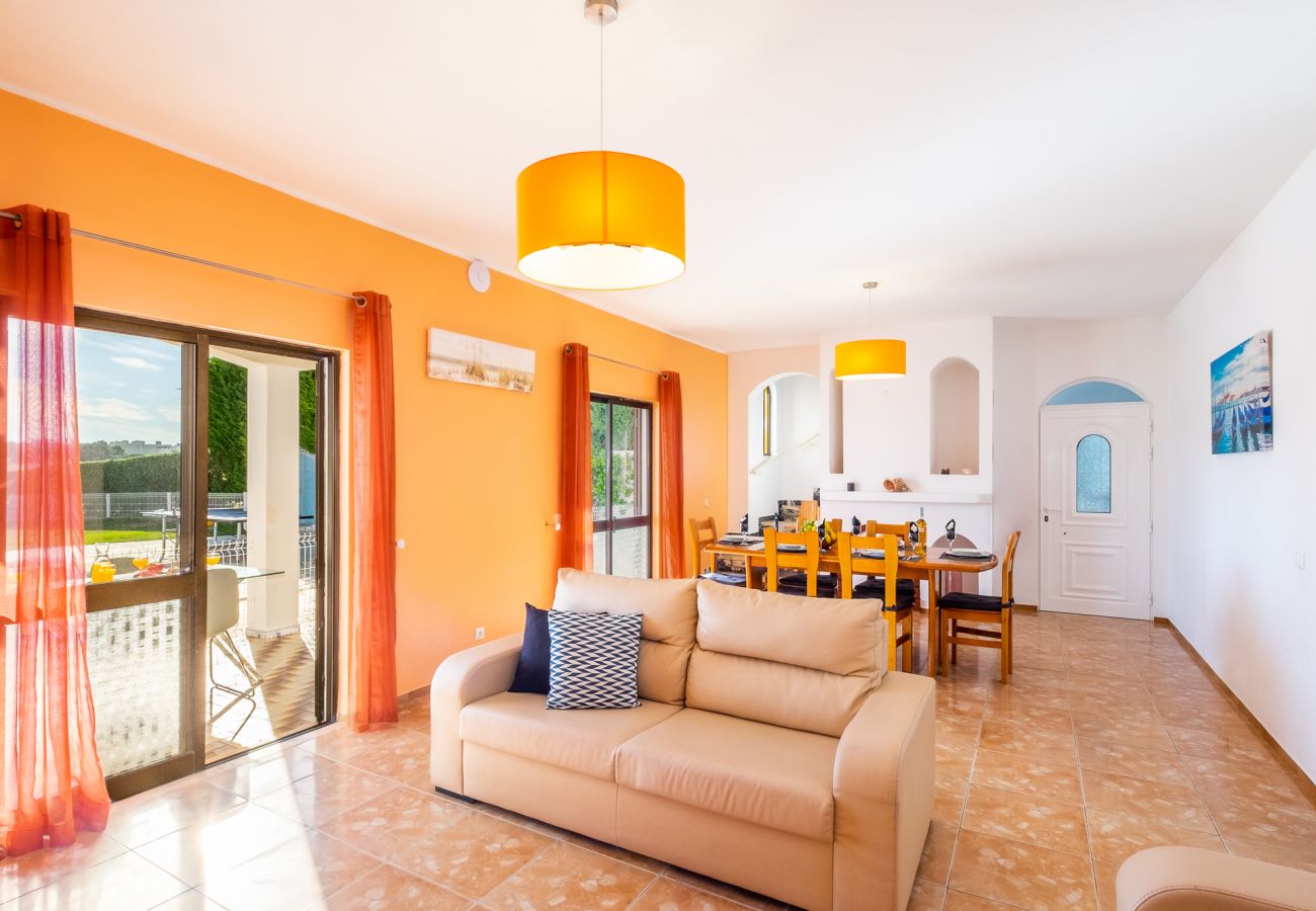 Villa in Albufeira - Villa of 3 bedrooms to 2 km beach