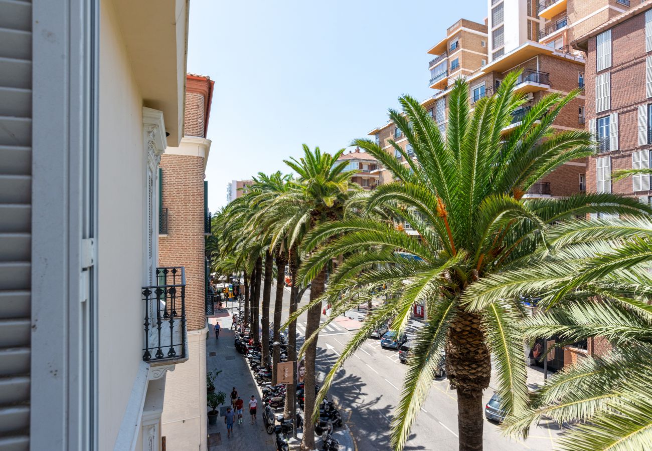 Apartment in Málaga - Apartment of 1 bedrooms to 2 km beach