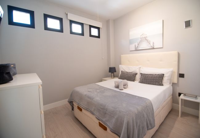 Apartment in Madrid - M (JMC5) R. Madrid Stadium Apartment in Madrid - M (JMC5) R. Madrid Stadium