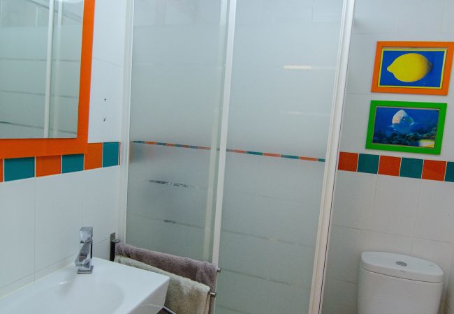 Apartment in Madrid - M (VAL37) Ap. Chueca-Fuencarral patio privado Apartment in Madrid - M (VAL37) Ap. Chueca-Fuencarral patio privado