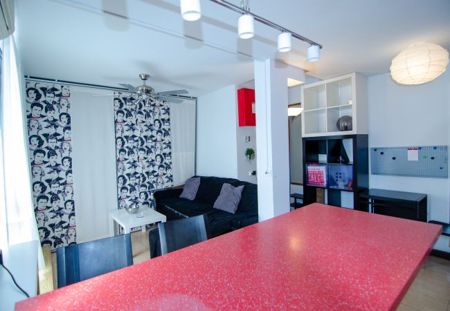 Apartment in Madrid - M (VAL37) Ap. Chueca-Fuencarral patio privado Apartment in Madrid - M (VAL37) Ap. Chueca-Fuencarral patio privado