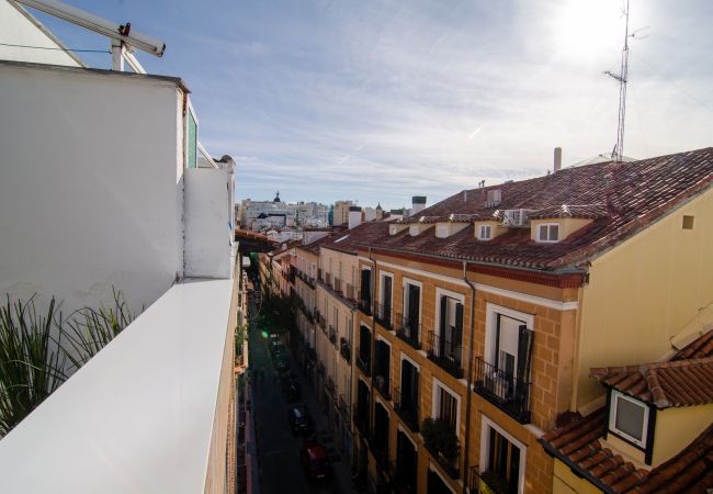 Apartment in Madrid - M (VAL37) Ap. Chueca-Fuencarral patio privado Apartment in Madrid - M (VAL37) Ap. Chueca-Fuencarral patio privado