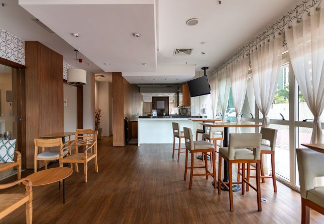 Rent by room in Rio de Janeiro - BPremium T5 0406.4 (Barra) Rent by room in Rio de Janeiro - BPremium T5 0406.4 (Barra)