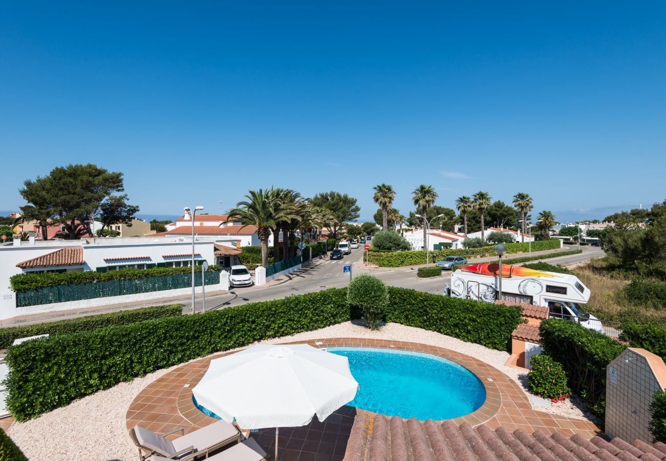 Villa in Cala Blanca - Villa with swimming pool to 400 m beach