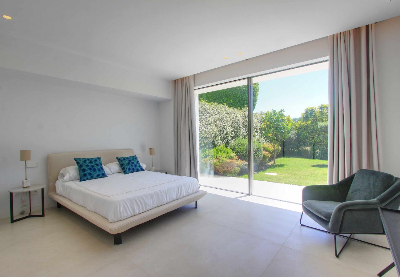 Villa in Marbella - Villa of 5 bedrooms in Marbella