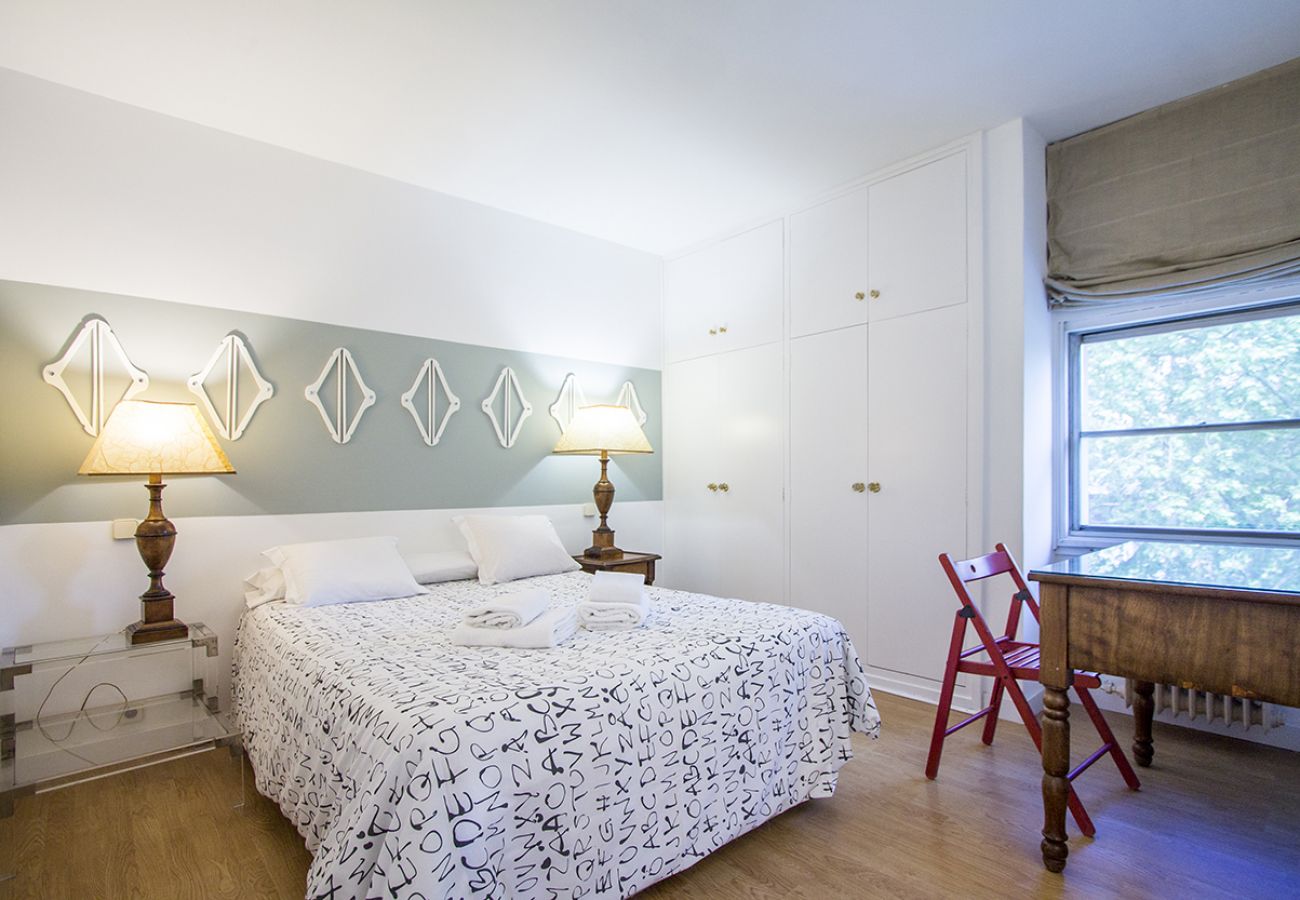 Apartment in Madrid - APT (MPI27) BERNABÉU PARKING