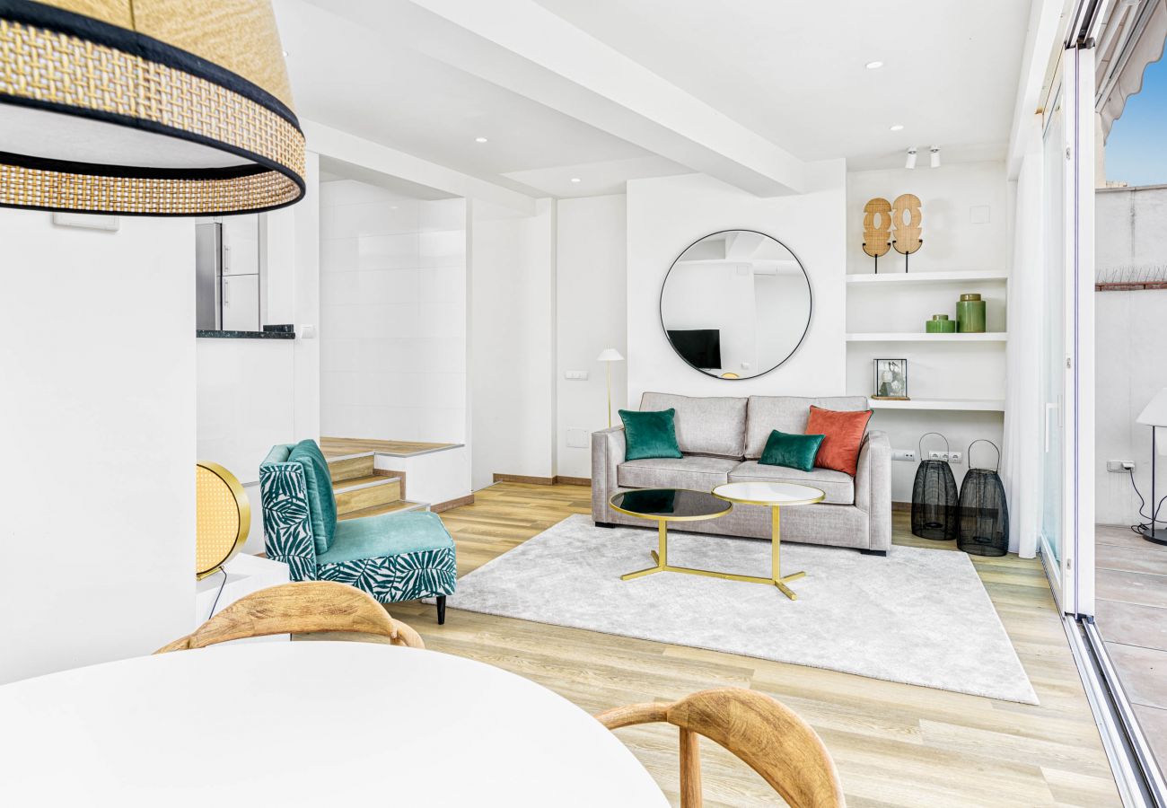 Apartment in Málaga - iloftmalaga Souviron IV - Duplex with terrace