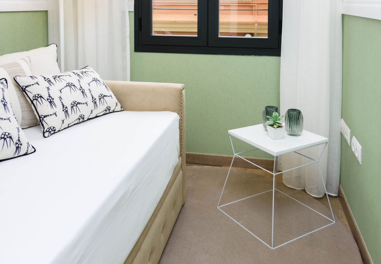 Apartment in Málaga - iloftmalaga Souviron IV - Duplex with terrace