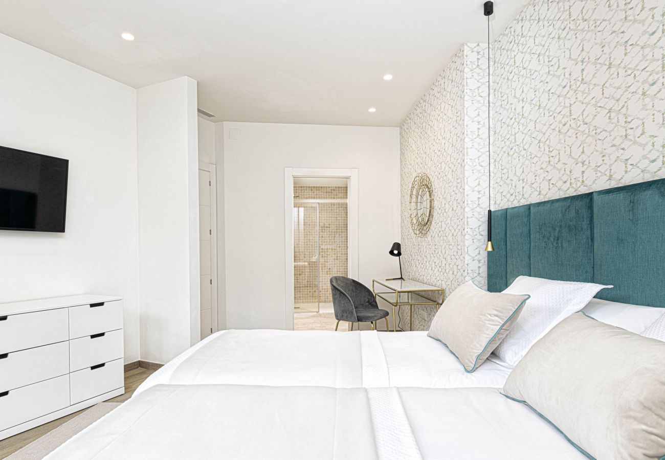 Apartment in Málaga - iloftmalaga Souviron IV - Duplex with terrace