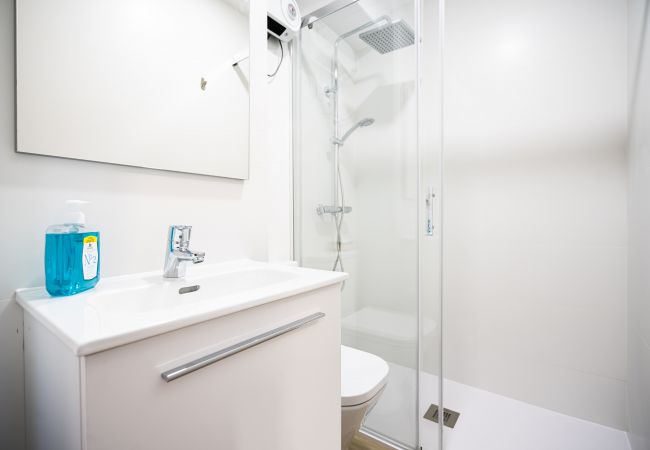 Apartment in Madrid - M (PMO10) Apartamento La Vaguada 2HH Apartment in Madrid - M (PMO10) Apartamento La Vaguada 2HH