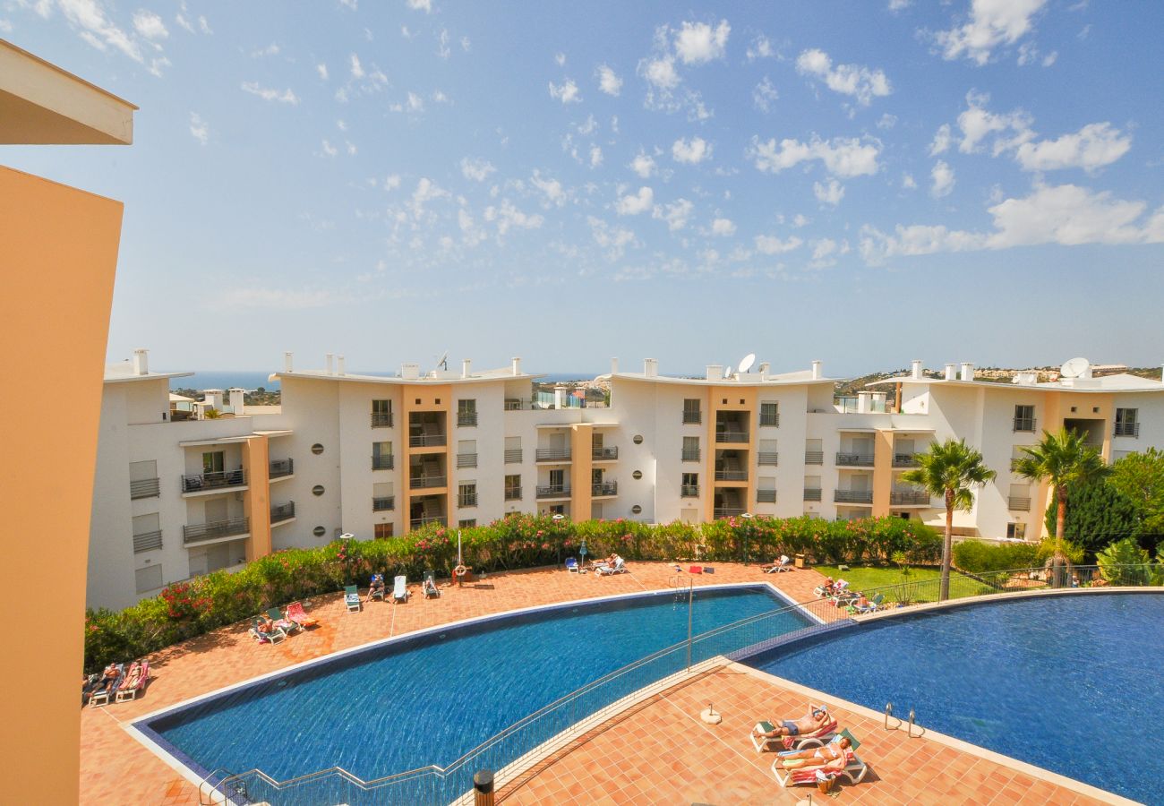 Apartment in Albufeira - Apartment for 6 people to 950 m beach