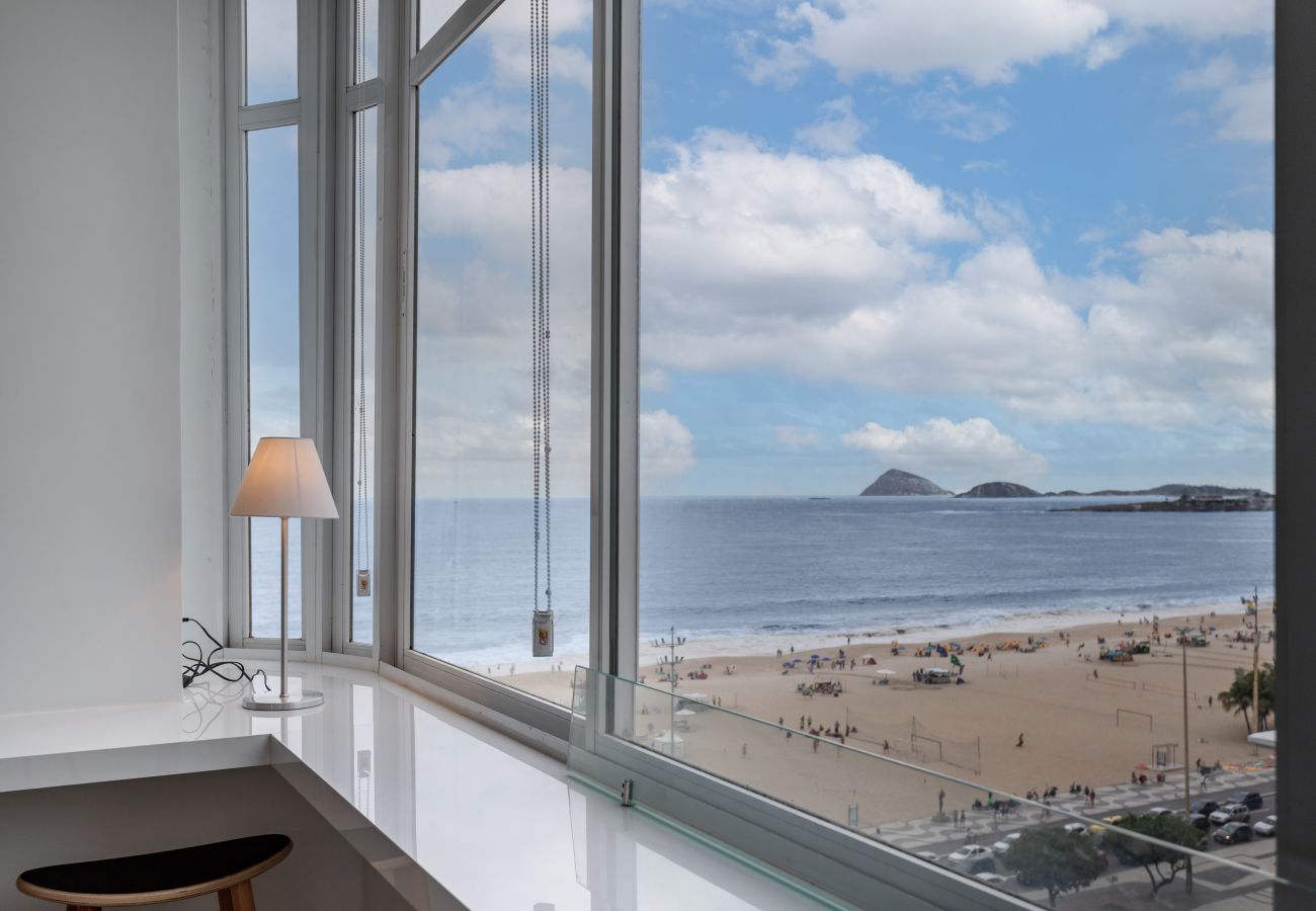 Apartment in Rio de Janeiro - Copacabana beach view | RD1003 Z4