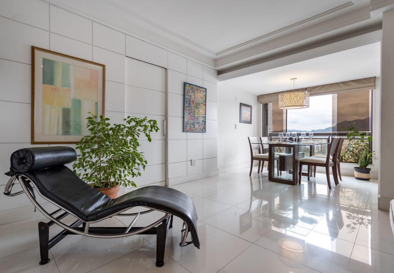 Apartment in Rio de Janeiro - LC2207 (Barra)