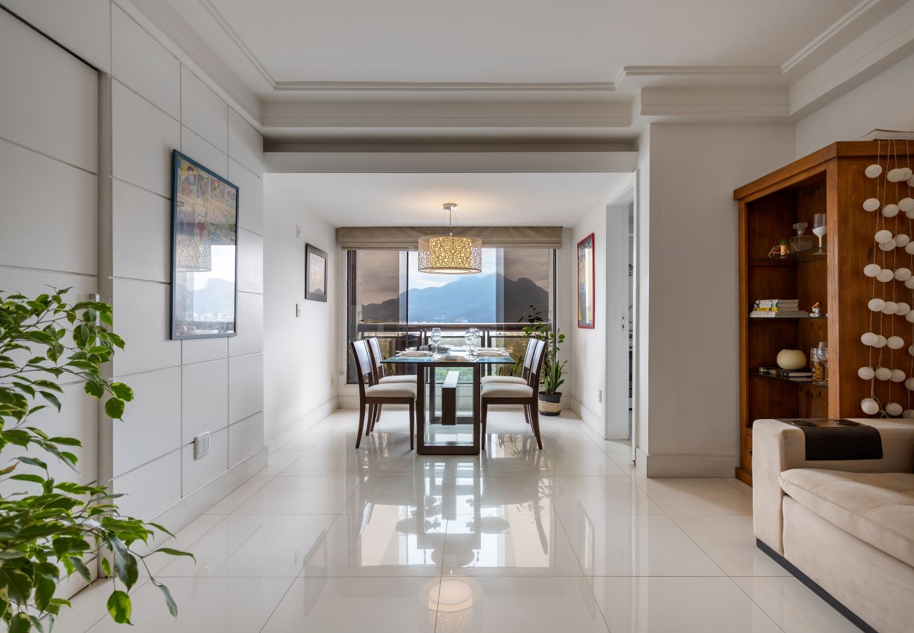 Apartment in Rio de Janeiro - LC2207 (Barra)