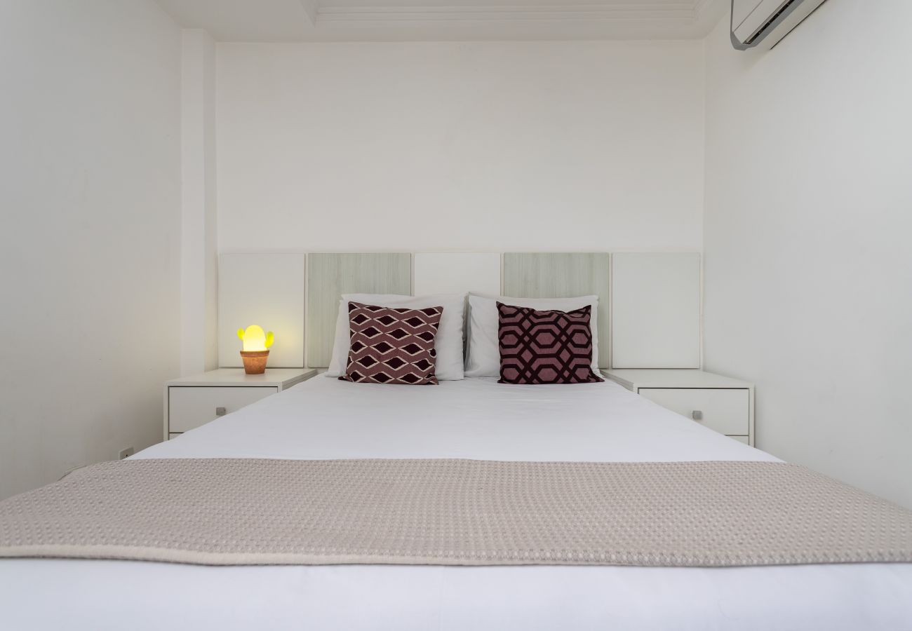 Apartment in Rio de Janeiro - LC2207 (Barra)