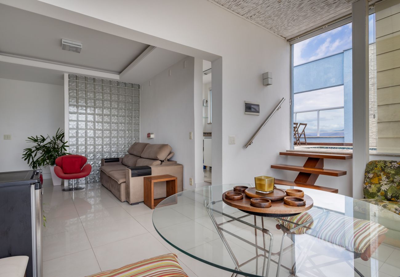 Apartment in Rio de Janeiro - LC2207 (Barra)