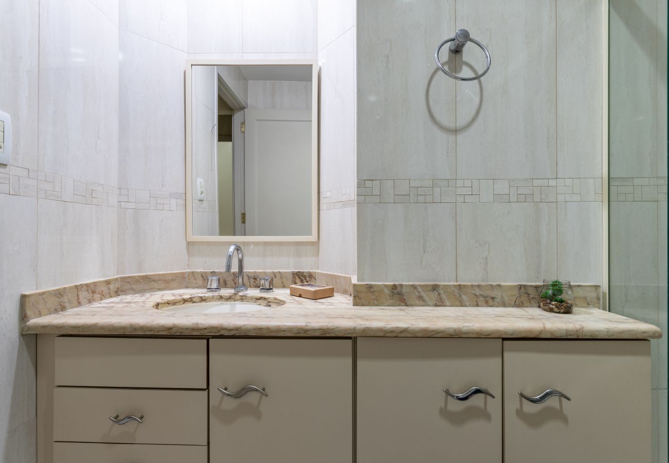 Apartment in Rio de Janeiro - A303 (Zona2)