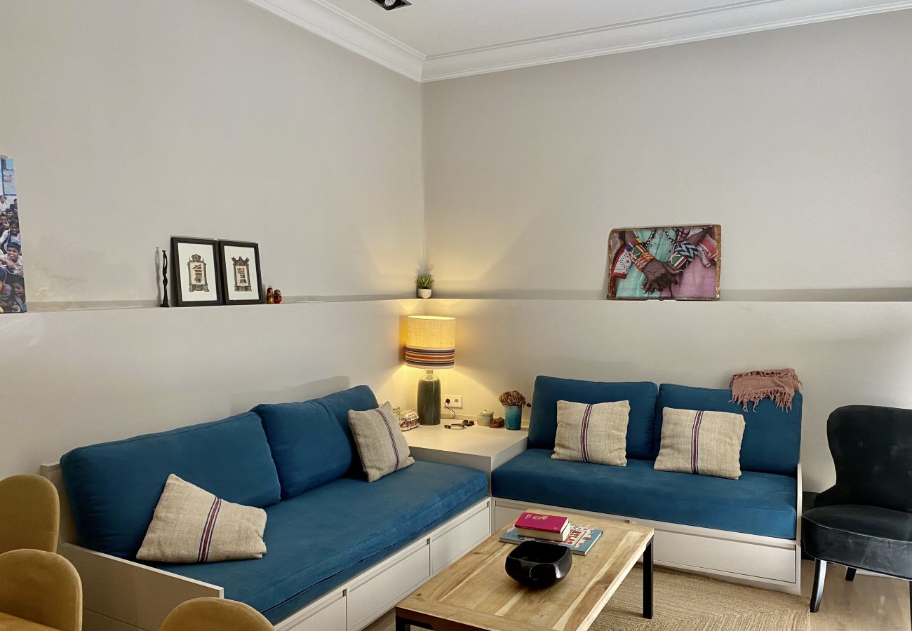 Apartment in Madrid - Lovely and Arts Flat Madrid City Center