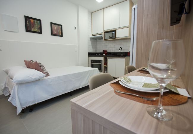 Studio in Rio de Janeiro - NSC1109 (Zona3) Studio in Rio de Janeiro - NSC1109 (Zona3)