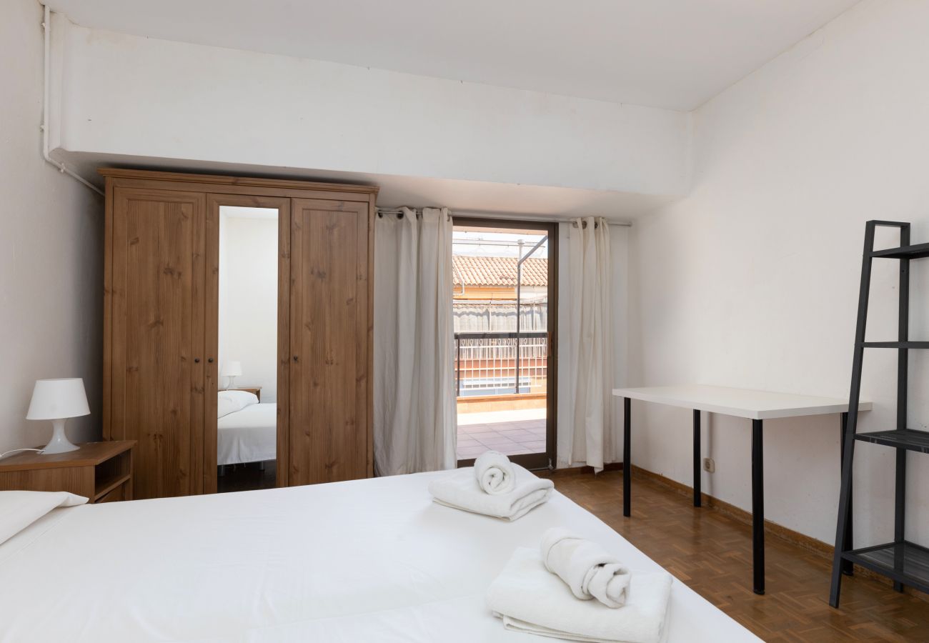 Apartment in Barcelona - ATIC, PRIVATE TERRACE, 2 BEDROOMS