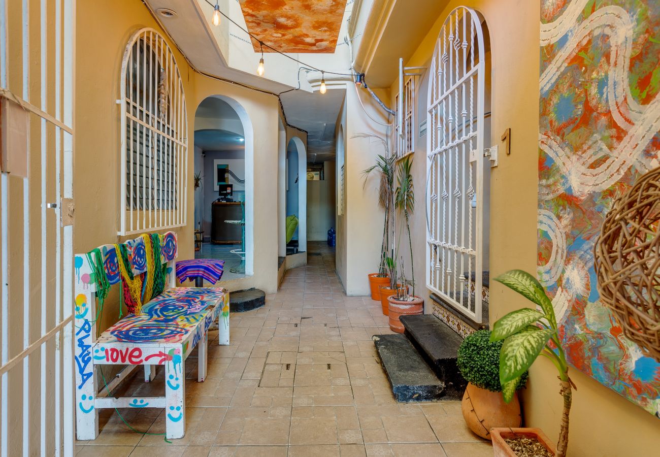 Aparthotel in Playa del Carmen - Izsla Suites Storytelling Suite Boutique MX 3