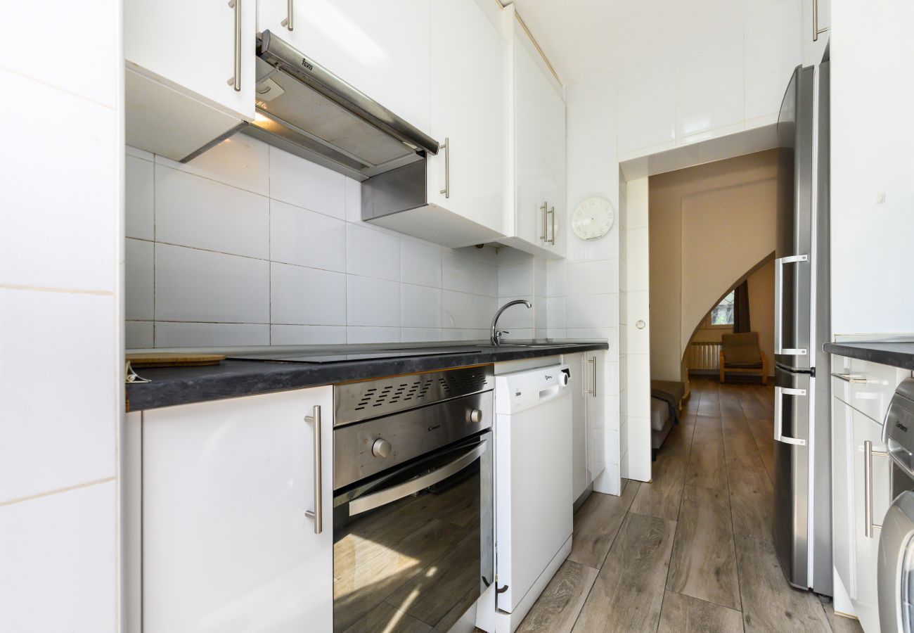 Chalet in Madrid - M (MIS57) Chalet Ciudad Lineal 3HH